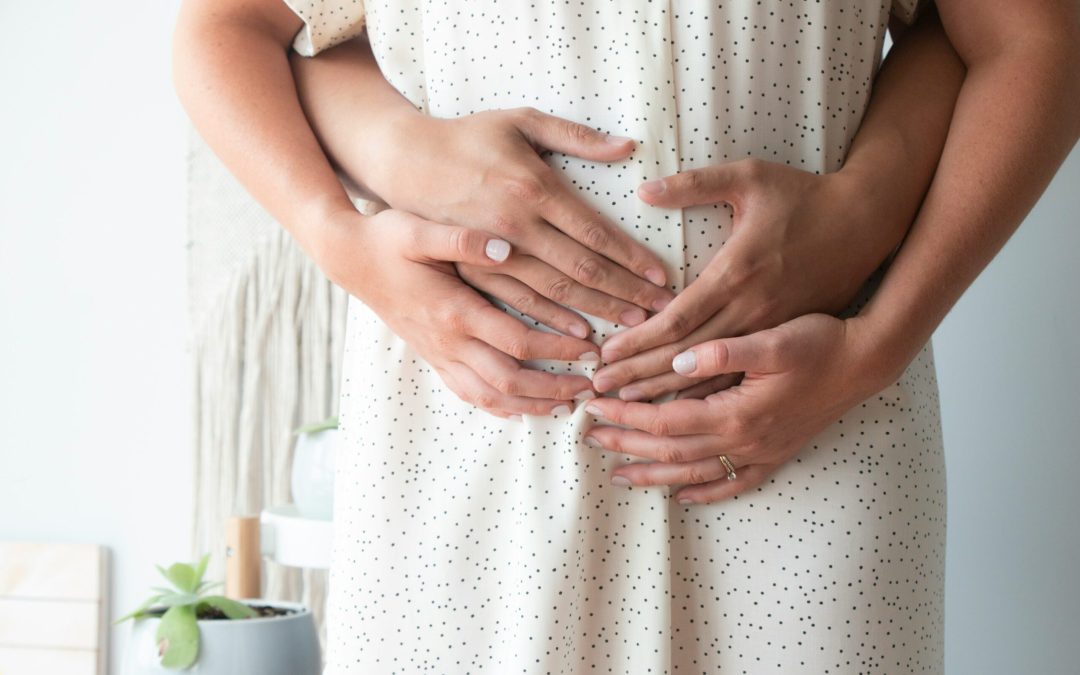 10 Key Ways to Support Your Partner During Labor and Birth